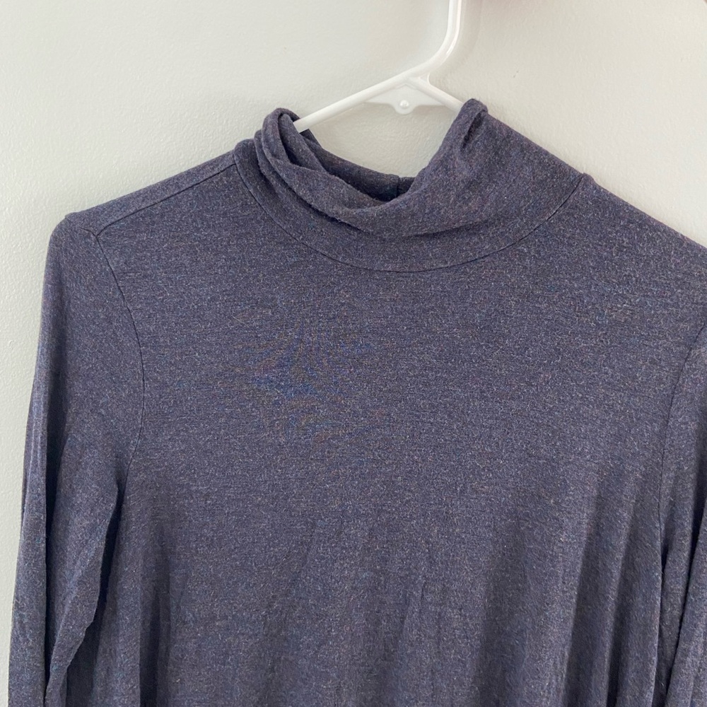 American Eagle heathered navy turtleneck.
